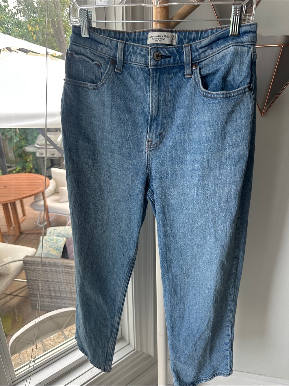 Abercrombie & Fitch Vintage. Straight High Rise Blue Relaxed Jeans Denim Sz 29 8